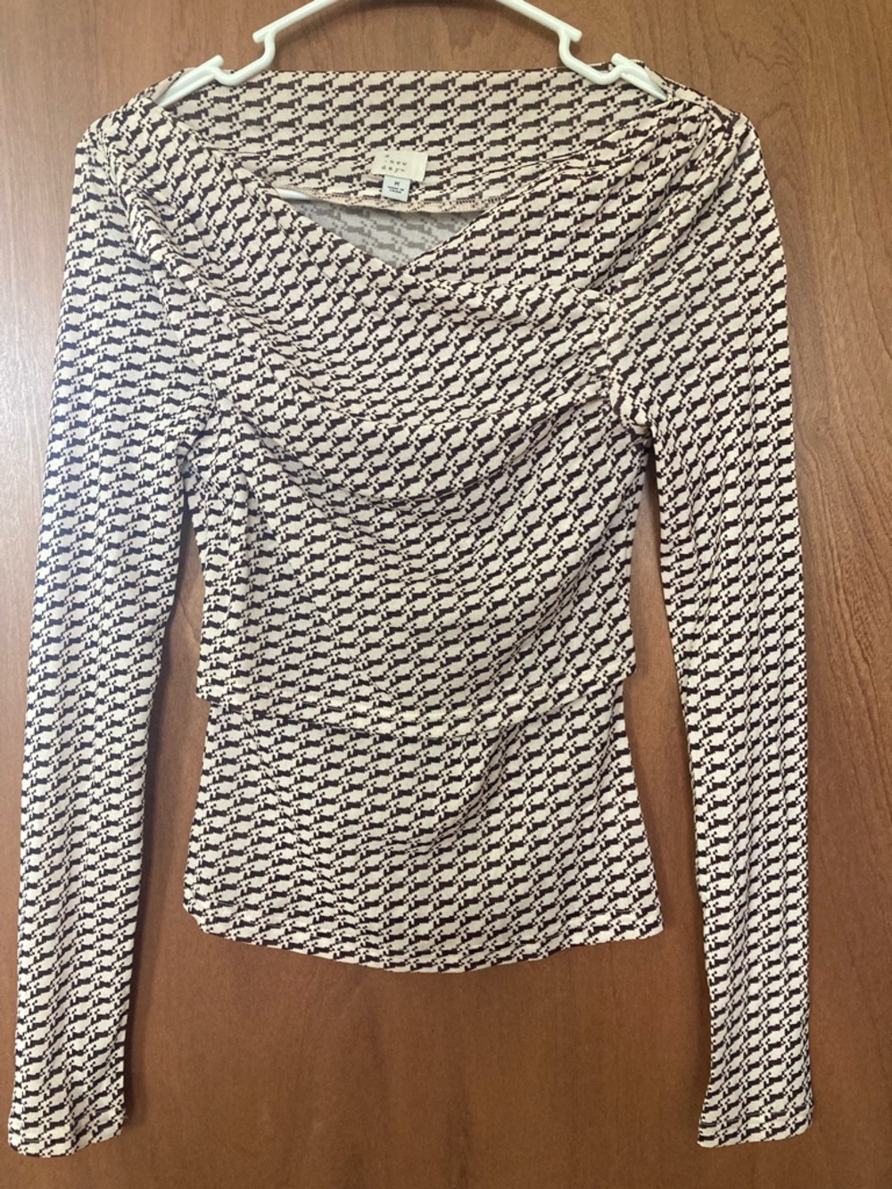 a new day Beige and Black Printed Long-Sleeve Draped Top
